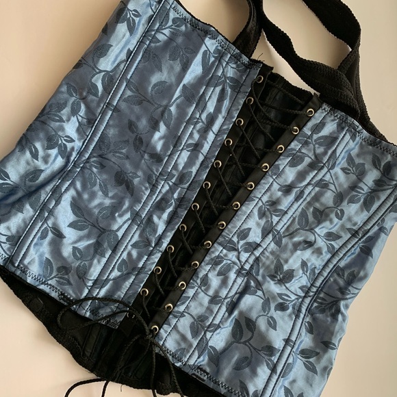 Empire Intimates Corset - Picture 5 of 7